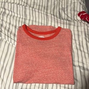 Medium Old navy tee